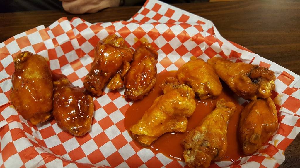 Wing Town | restaurant | 4271 FM2181, Corinth, TX 76210, USA | 9404979464 OR +1 940-497-9464