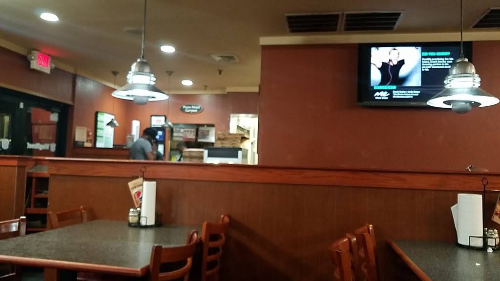 Pizza Hut | restaurant | 80 Huguenot St, New Rochelle, NY 10801, USA | 9145760147 OR +1 914-576-0147