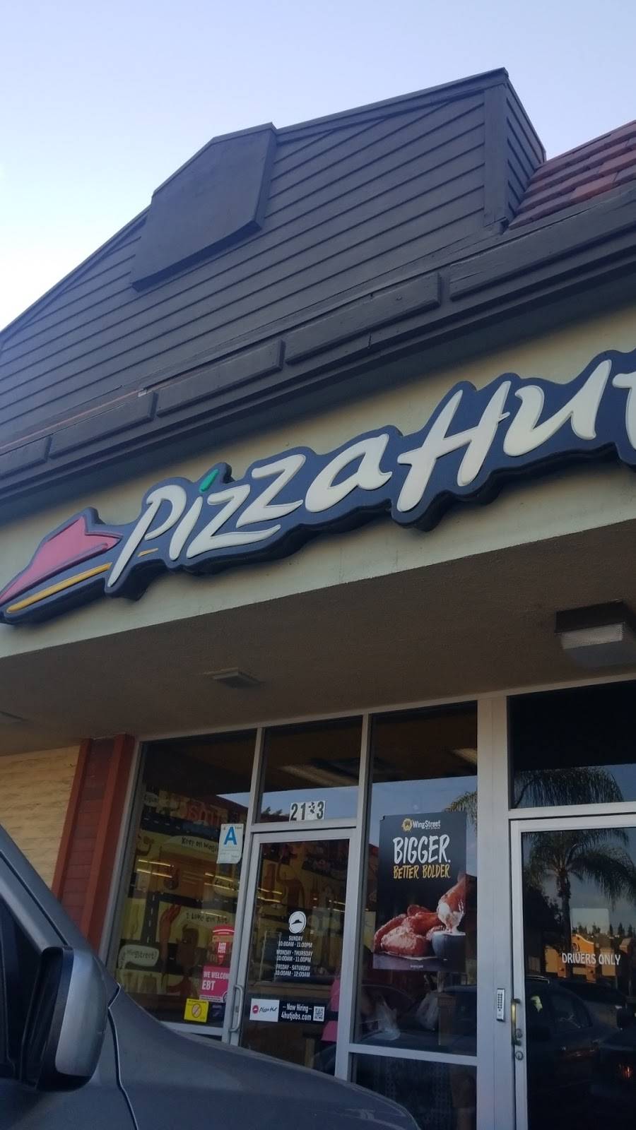 Pizza Hut | restaurant | 2133 S Hacienda Blvd, Hacienda Heights, CA 91745, USA | 6263694433 OR +1 626-369-4433