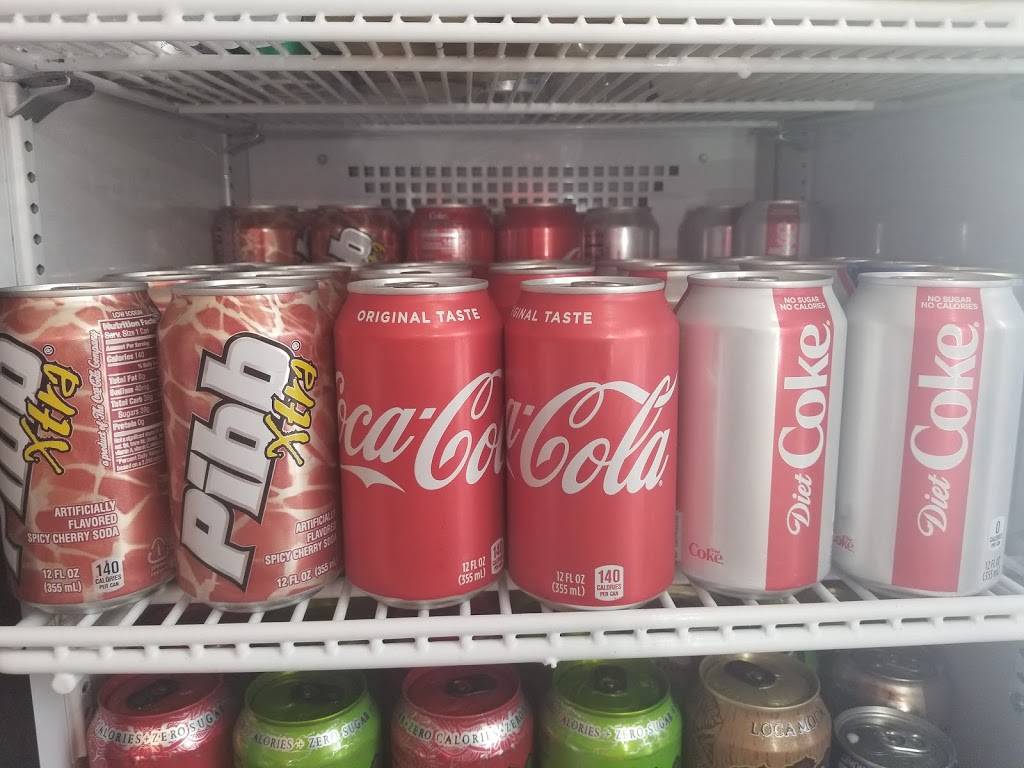 Chux | restaurant | 1600 Court Ave, Chariton, IA 50049, USA | 6417743443 OR +1 641-774-3443