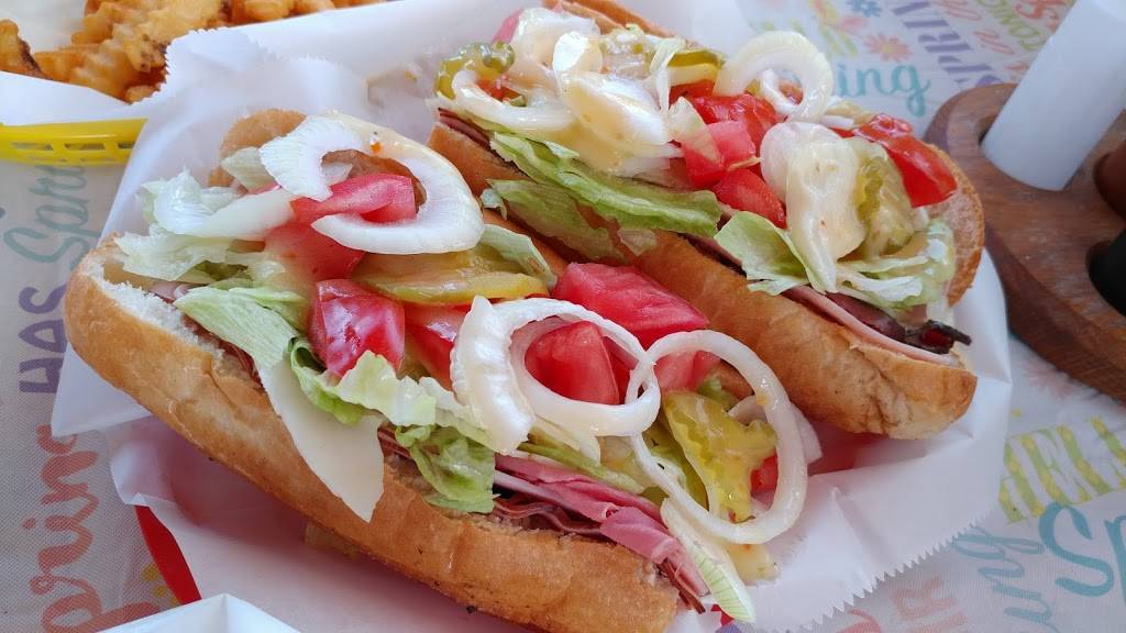 Gigis Restaurant | restaurant | 4632 Jonathan Creek Rd, Waynesville, NC 28785, USA | 8289266020 OR +1 828-926-6020