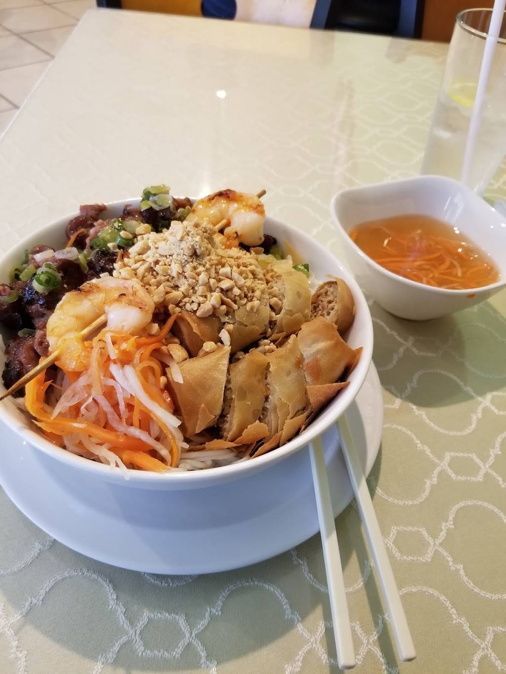 Pho Kobe | restaurant | 10200 Corrales Rd, Albuquerque, NM 87114, USA | 5057171497 OR +1 505-717-1497