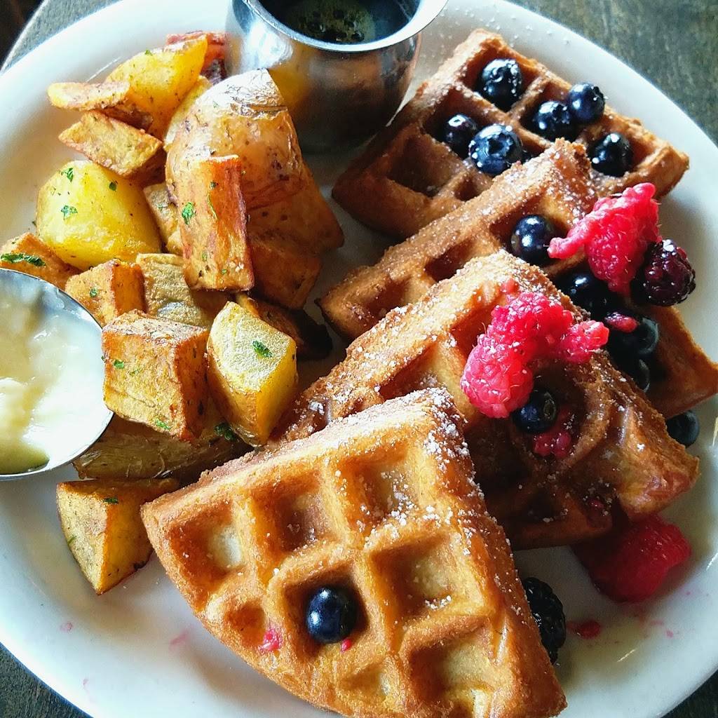 Bon Vivant Market & Café | bakery | 3155 Glendale Blvd, Los Angeles, CA 90039, USA | 3232848013 OR +1 323-284-8013