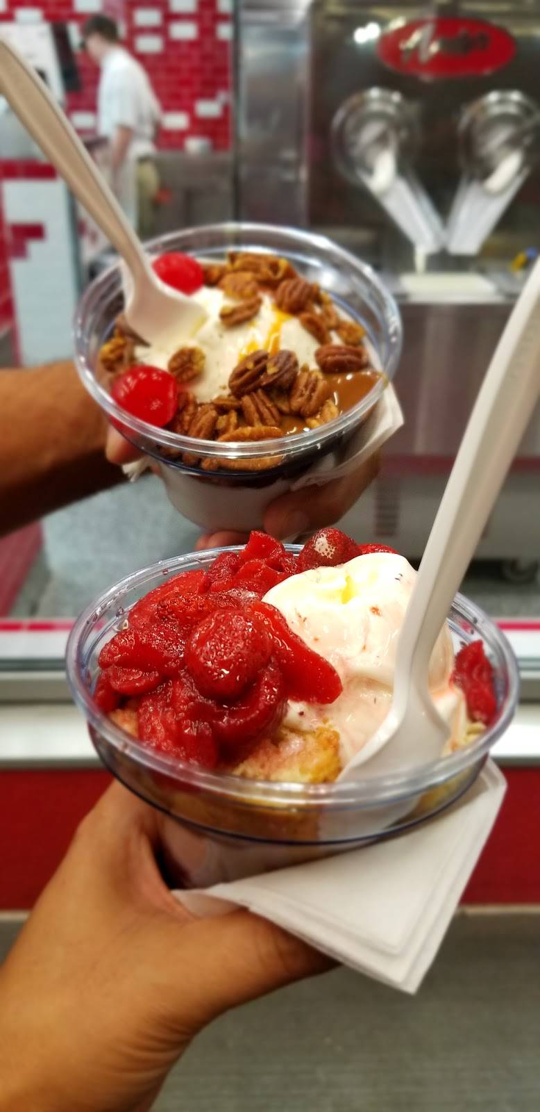 Andys Frozen Custard | restaurant | 9655 Audelia Rd, Dallas, TX 75238, USA | 4693997520 OR +1 469-399-7520