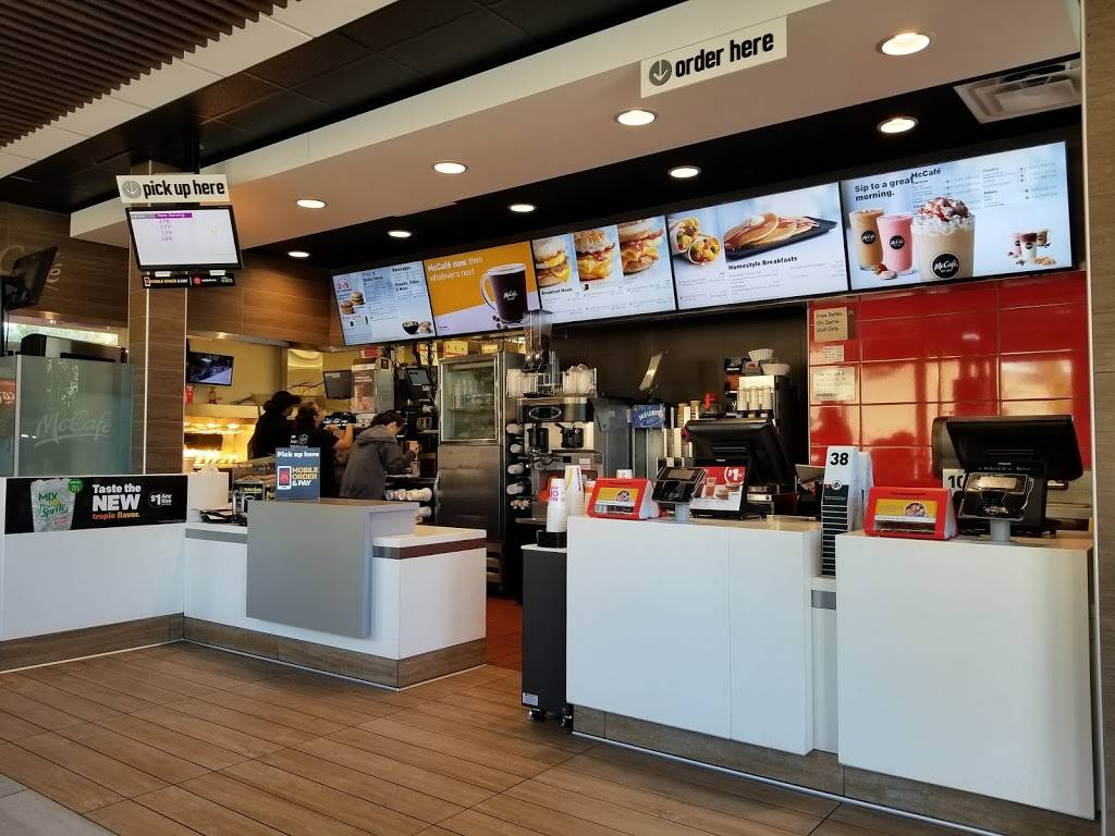 McDonalds | cafe | 1602 E 2nd St, Benicia, CA 94510, USA | 7077456340 OR +1 707-745-6340
