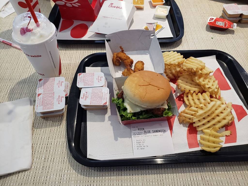 Chick-fil-A | restaurant | 542 Westgate Dr, Brockton, MA 02301, USA | 5085591573 OR +1 508-559-1573