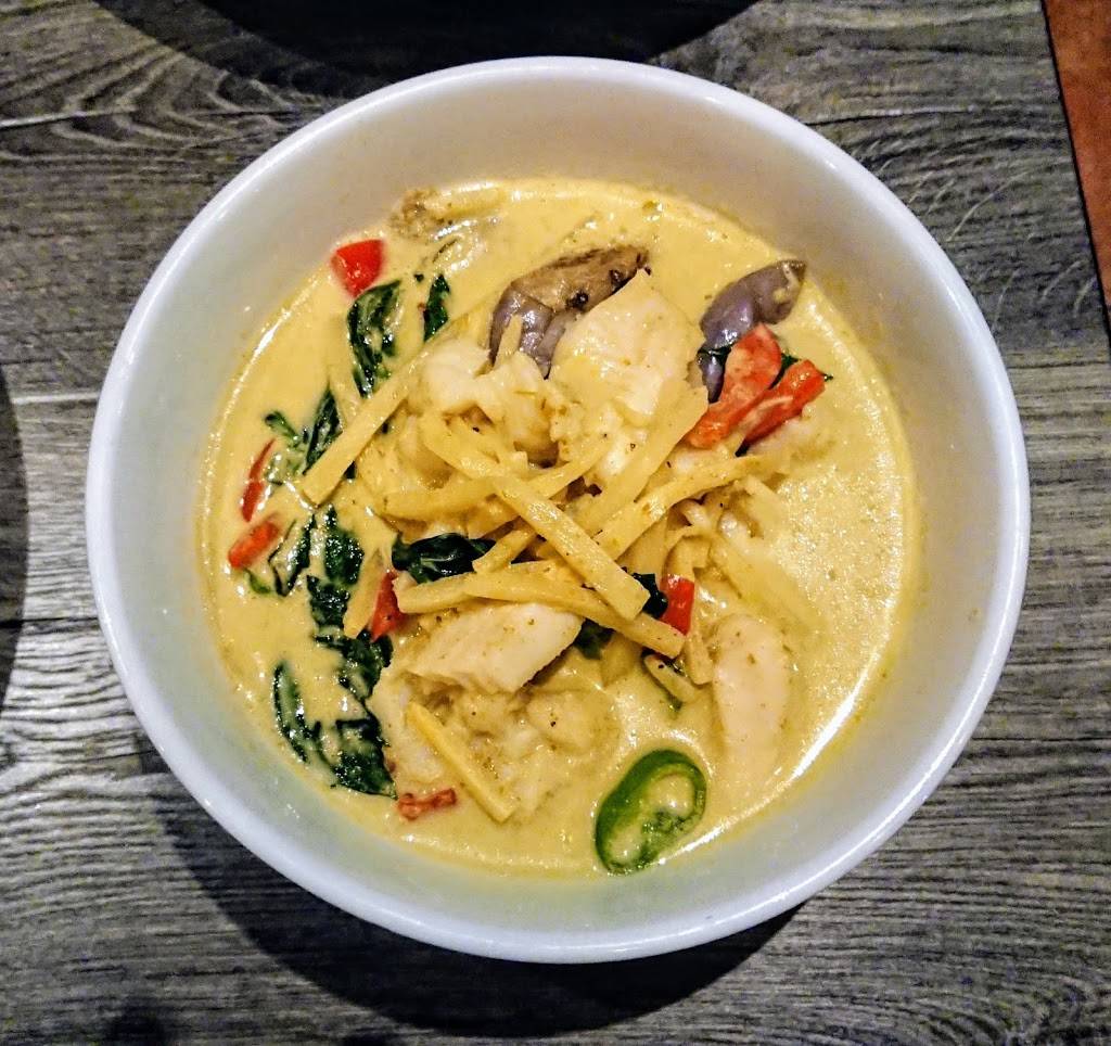 Miss Thailand Brooklyn | restaurant | 346 Graham Ave, Brooklyn, NY 11211, USA | 3472944491 OR +1 347-294-4491