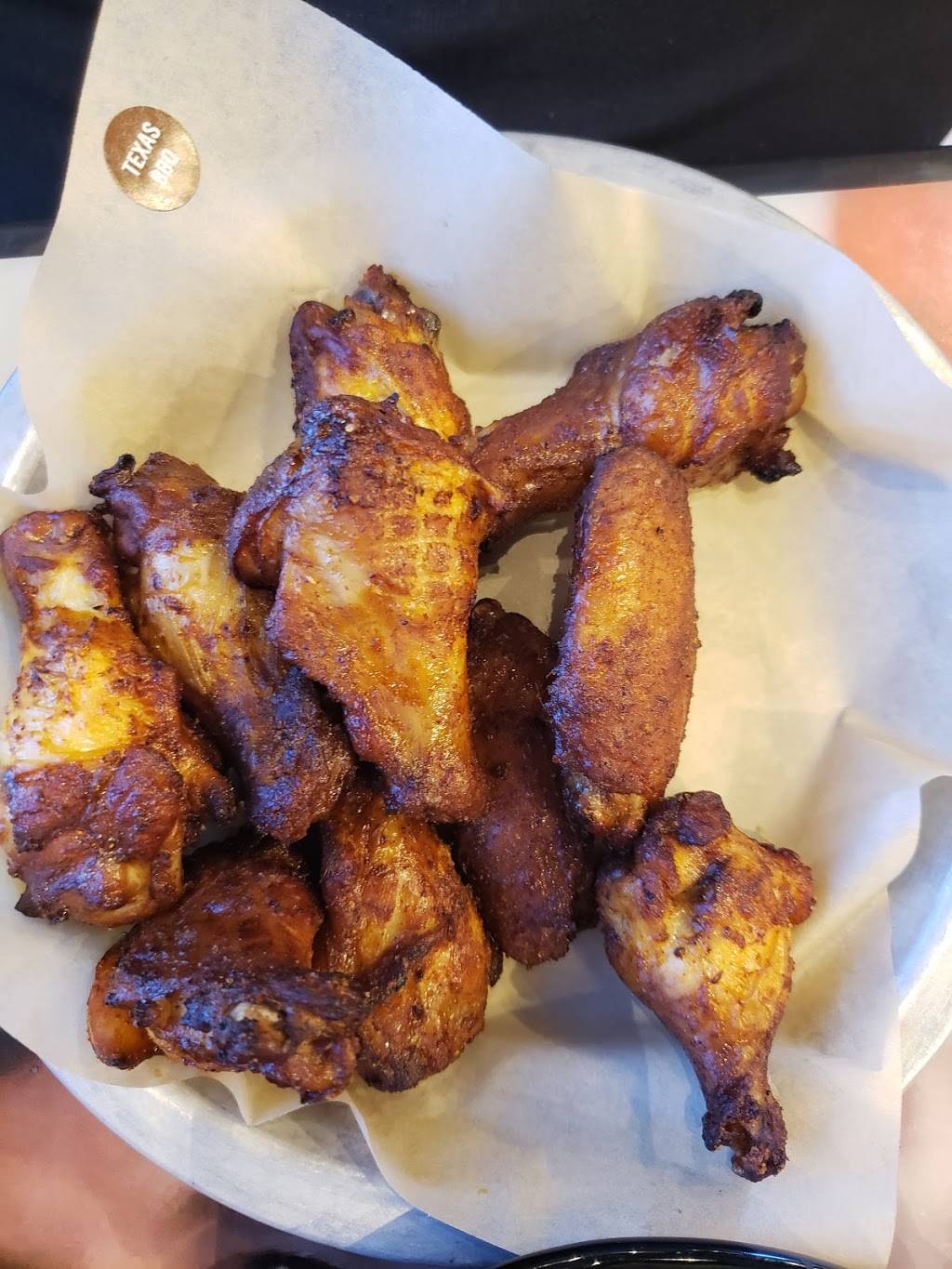 Hooters of Memphis Southeast | meal takeaway | 7535 Winchester Rd, Memphis, TN 38125, USA | 9016248262 OR +1 901-624-8262