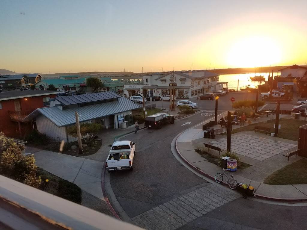Dorns Breakers Cafe | cafe | 801 Market Ave, Morro Bay, CA 93442, USA | 8057724415 OR +1 805-772-4415