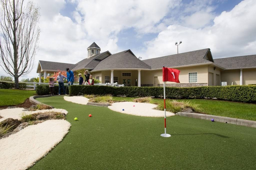 Tualatin Island Greens | restaurant | 20400 SW Cipole Rd, Tualatin, OR 97062, USA | 5036918400 OR +1 503-691-8400