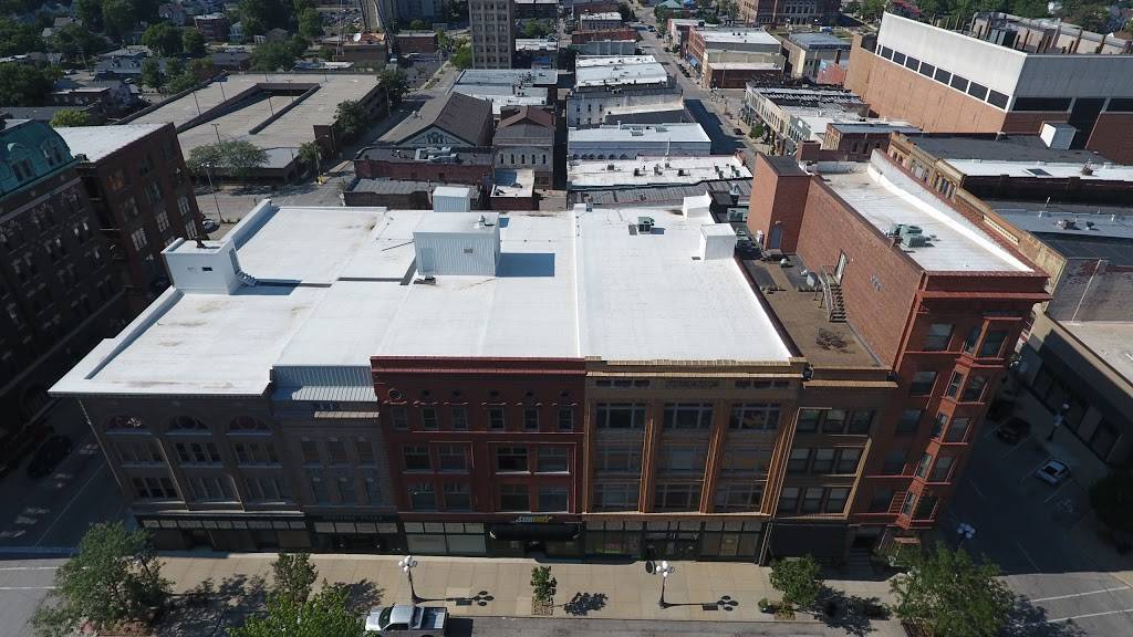 Subway | restaurant | 109 W Jefferson St, Bloomington, IL 61701, USA | 3098201800 OR +1 309-820-1800