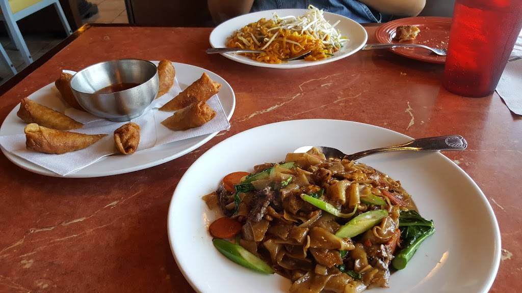 Thai Famous Cuisine | restaurant | 11891 S Euclid St, Garden Grove, CA 92840, USA | 7145343316 OR +1 714-534-3316