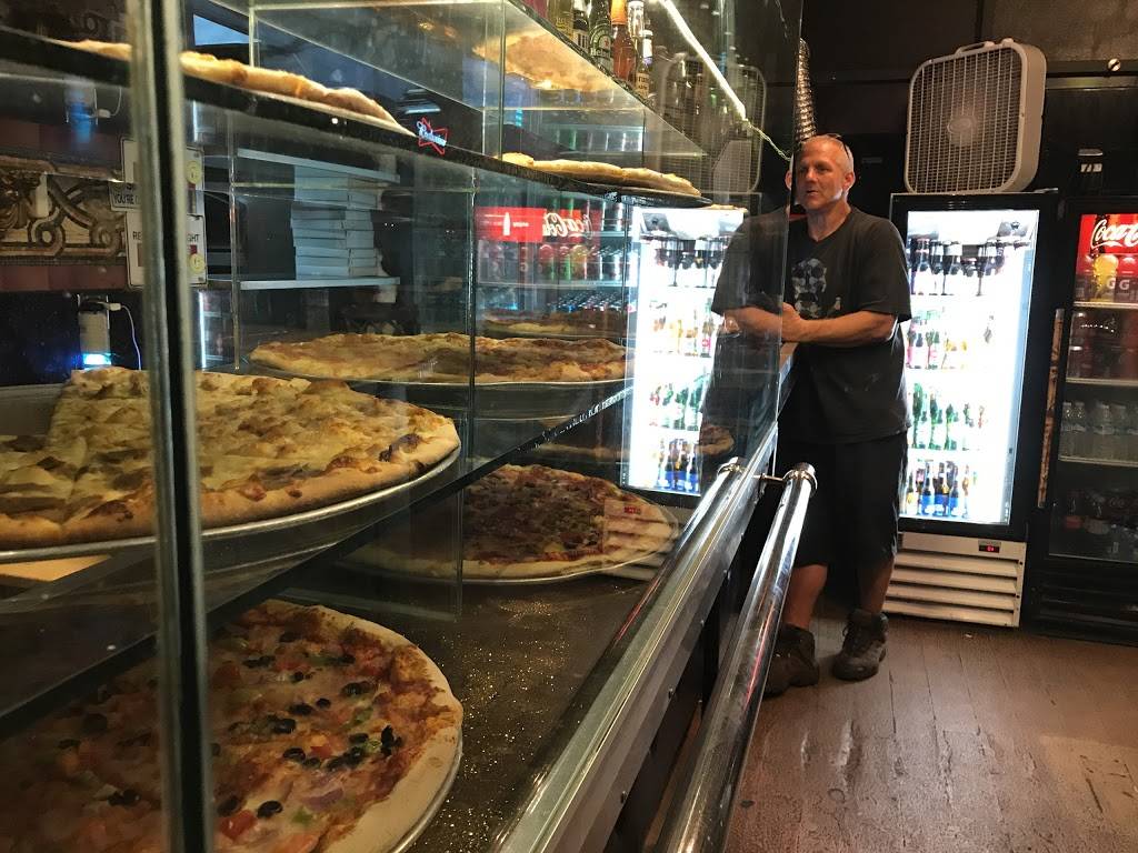 Guss New York Pizza | restaurant | 7333 E Shoeman Ln, Scottsdale, AZ 85251, USA | 4804235555 OR +1 480-423-5555