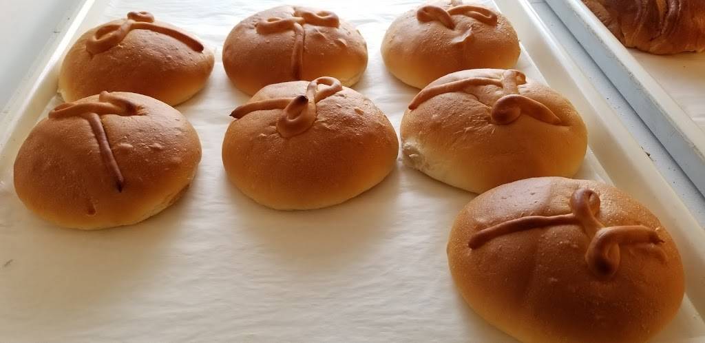 Cuencas Bakery | bakery | 4229 W Montrose Ave, Chicago, IL 60641, USA | 7737775100 OR +1 773-777-5100