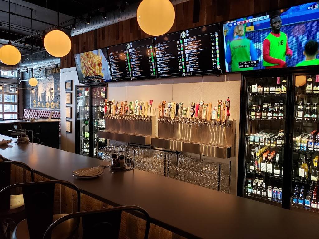 Pies And Pints | restaurant | 2035 W Broad St, Richmond, VA 23220, USA | 8044472705 OR +1 804-447-2705