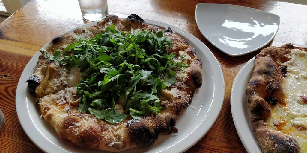 Pizzeria Toro | restaurant | 105 E Chapel Hill St, Durham, NC 27701, USA | 9199086936 OR +1 919-908-6936