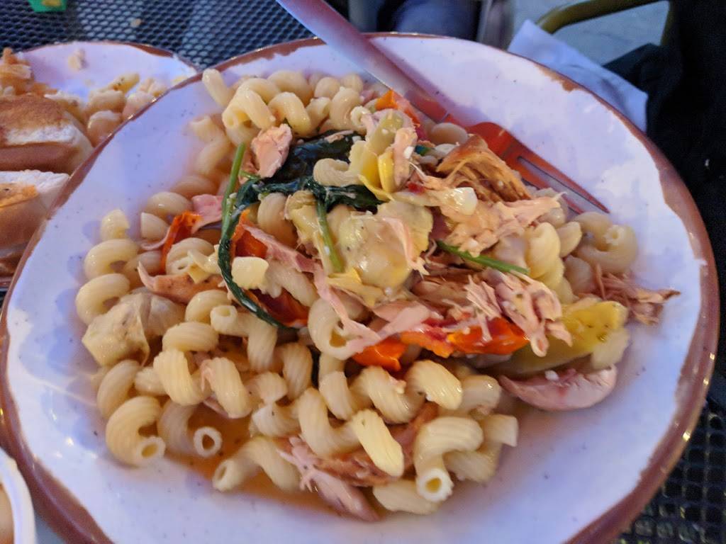 Dog Watch Mystic | restaurant | 20 Old Stonington Rd, Stonington, CT 06378, USA | 8602454911 OR +1 860-245-4911