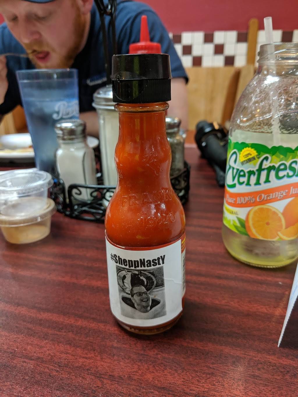 Woodward Coney Island | restaurant | 616 Woodward Ave, Detroit, MI 48226, USA | 3139619900 OR +1 313-961-9900