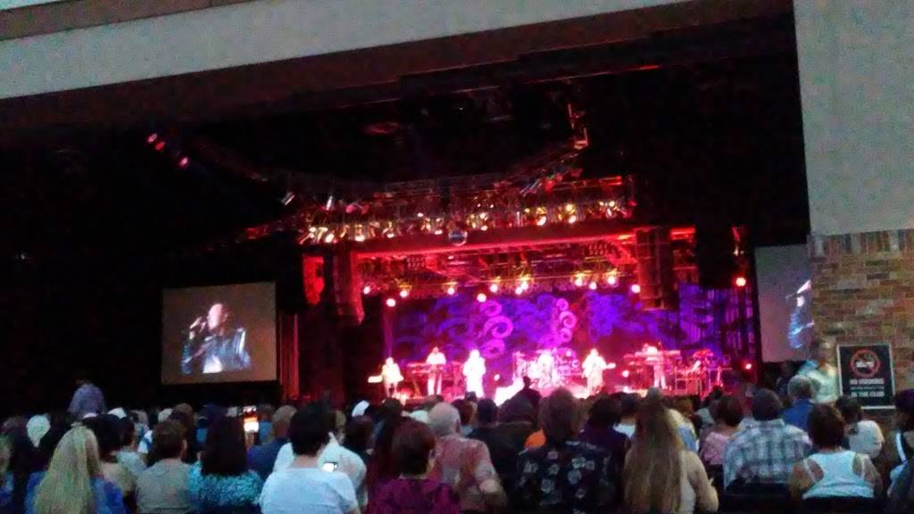 Vinos Pizzeria | restaurant | 2121 E Craig Rd, North Las Vegas, NV 89030, USA | 7025075700 OR +1 702-507-5700