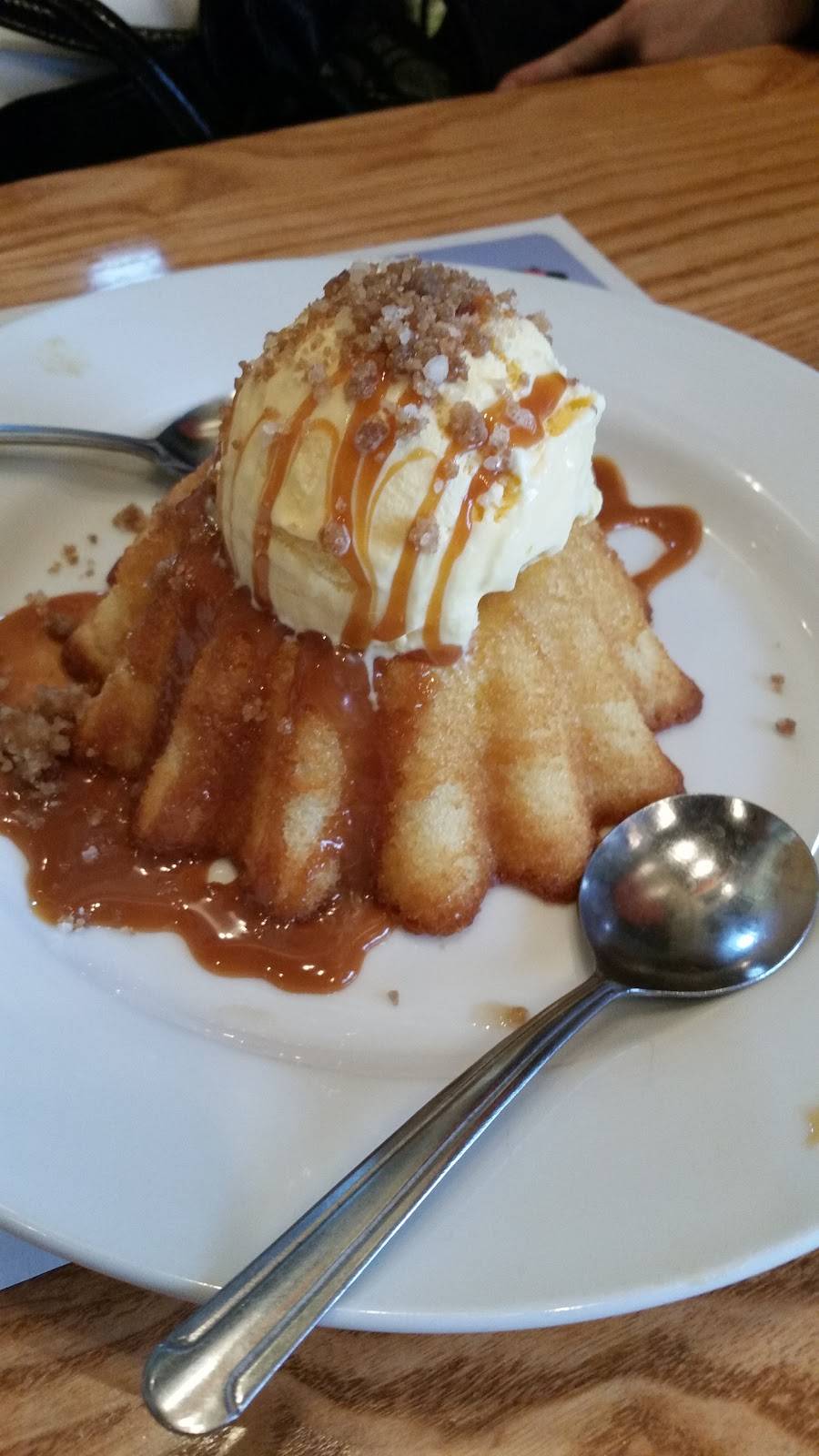 Chilis Grill & Bar | meal takeaway | 1281 US-31, Greenwood, IN 46142, USA | 3178816991 OR +1 317-881-6991