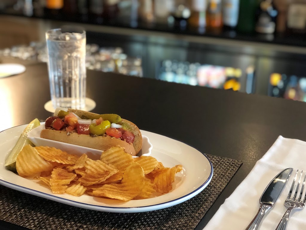 TJ Highland Steakhouse | restaurant | 11 W Ripple Ave, Oshkosh, WI 54902, USA | 9202311076 OR +1 920-231-1076