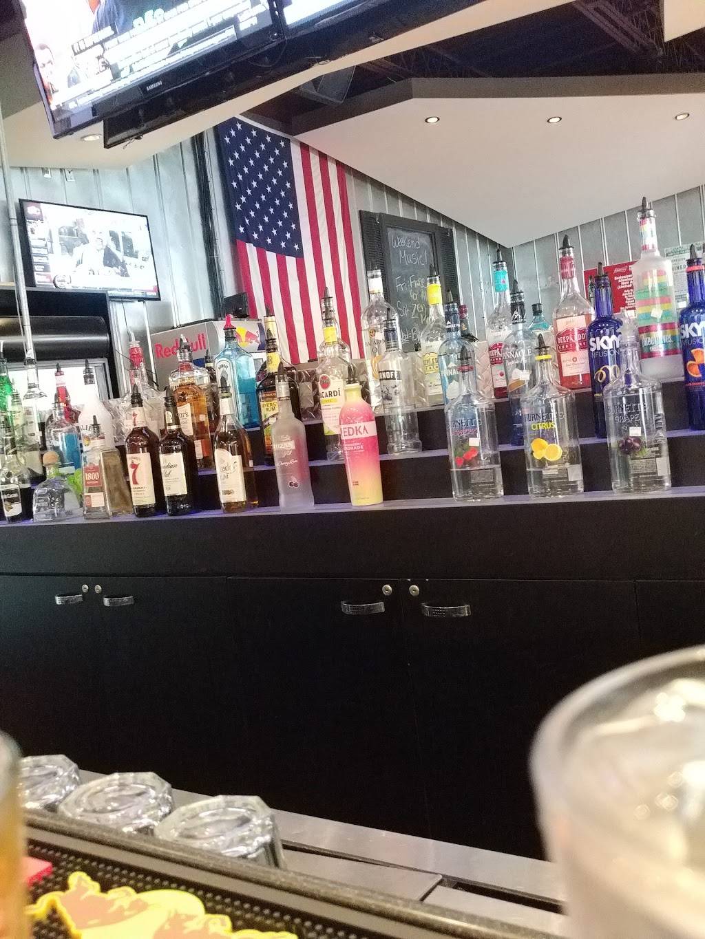 AJ Gators Sports Bar & Grill | restaurant | 401 N Witchduck Rd, Virginia Beach, VA 23462, USA | 7574738501 OR +1 757-473-8501