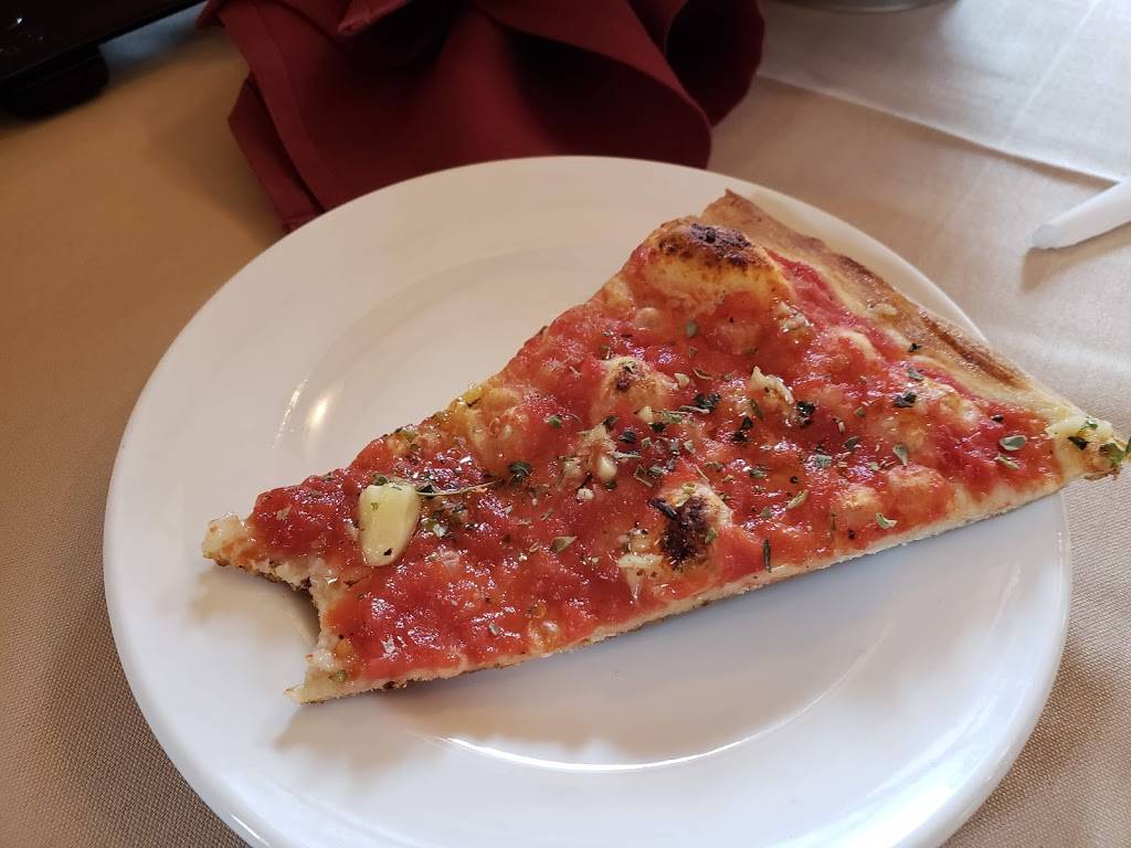 Fiorellos Café | restaurant | 730 E Gay St, West Chester, PA 19380, USA | 6104308941 OR +1 610-430-8941