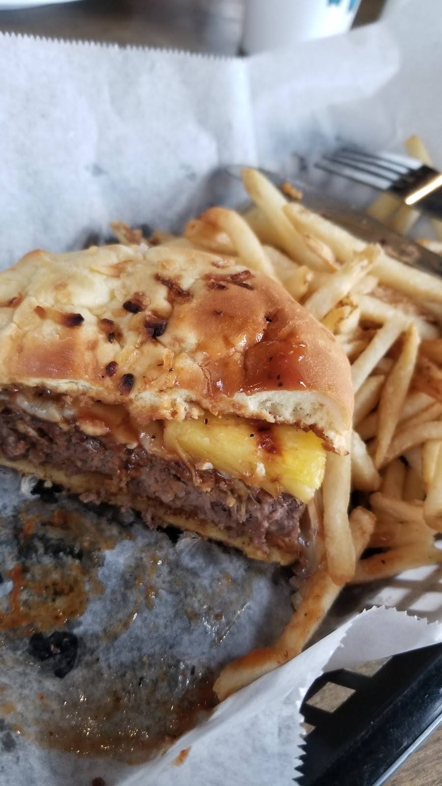 Baha Burger | restaurant | 4745 Chace Cir, Hoover, AL 35244, USA | 2056826980 OR +1 205-682-6980