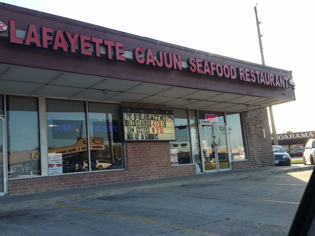 Lafayette Cajun Seafood Restaurant | restaurant | 10829 W Bellfort Ave, Houston, TX 77099, USA | 2815641388 OR +1 281-564-1388