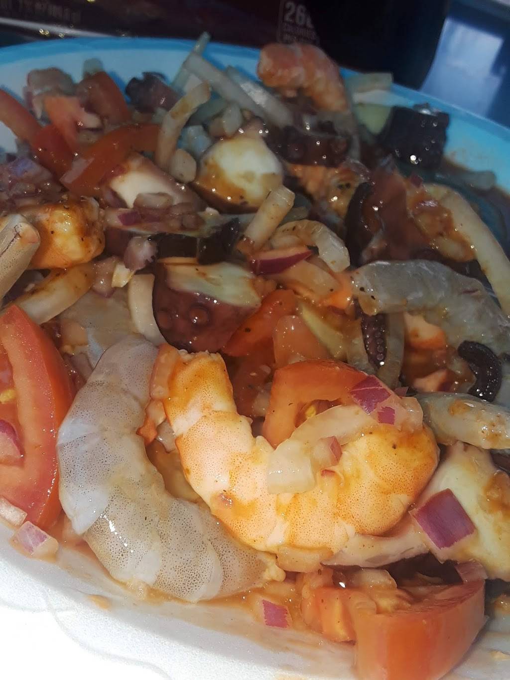 Aguachiles 2 Go | restaurant | 759 S Ferris Ave, East Los Angeles, CA 90022, USA | 3232728468 OR +1 323-272-8468