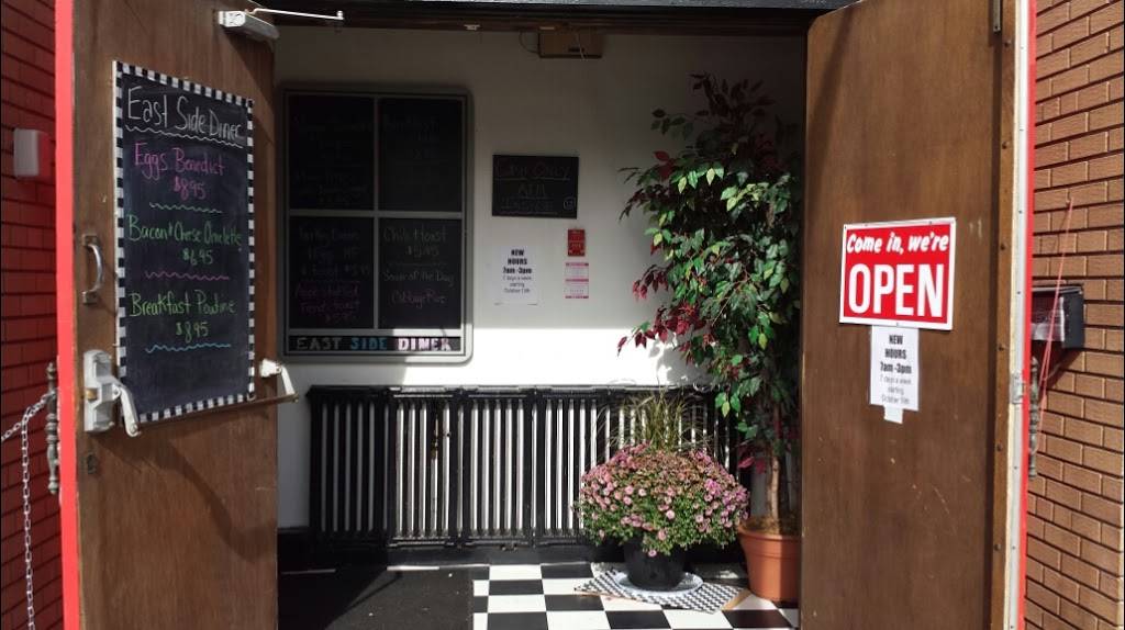 East Side Diner | restaurant | 268 E Main St, Welland, ON L3B 3W9, Canada | 2898208638 OR +1 289-820-8638