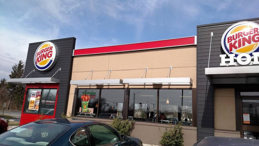 Burger King | restaurant | 5625 Emerson Way, Indianapolis, IN 46220, USA | 3172538280 OR +1 317-253-8280