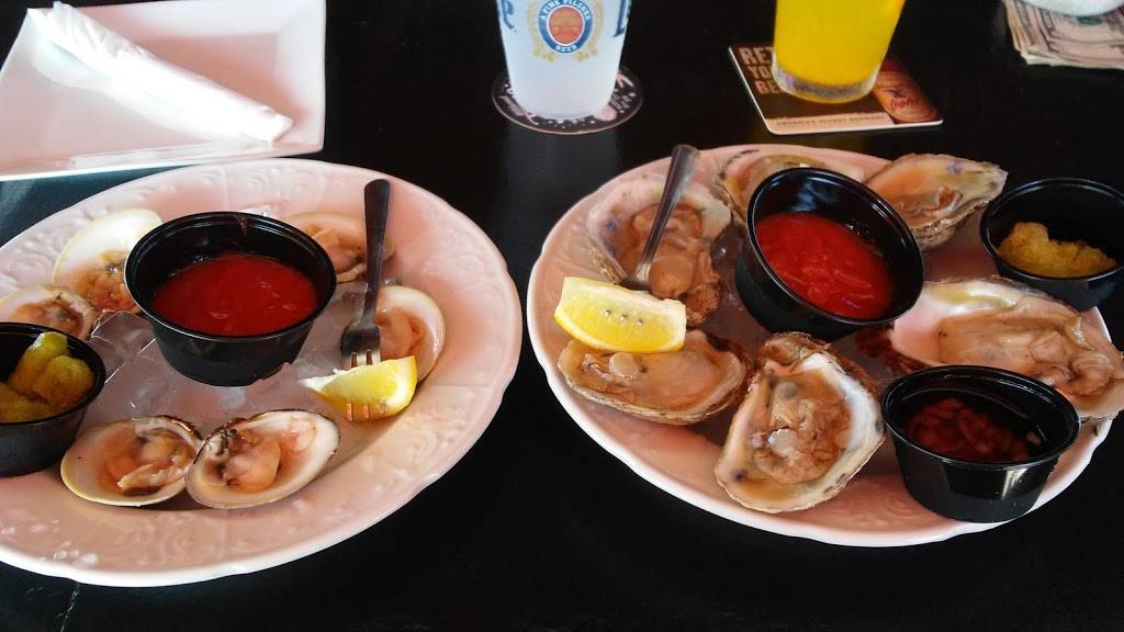 Backfin Blues Bar & Grill | restaurant | 517 W Rio Grande Ave, Wildwood, NJ 08260, USA | 6098544070 OR +1 609-854-4070