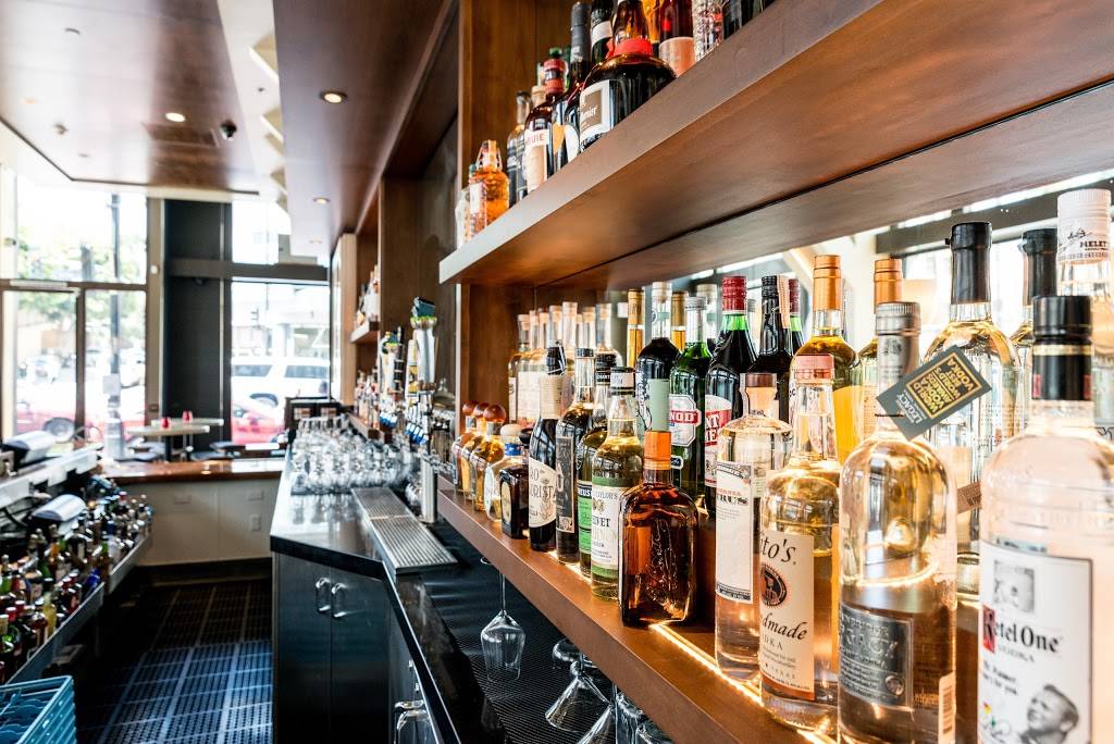 Soul Hollywood Restaurant & Bar | restaurant | 7046 Hollywood Blvd, Los Angeles, CA 90028, USA | 3239627685 OR +1 323-962-7685