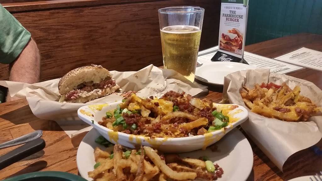 Snuffers Richardson | restaurant | 300 W Campbell Rd #100, Richardson, TX 75080, USA | 4699981479 OR +1 469-998-1479