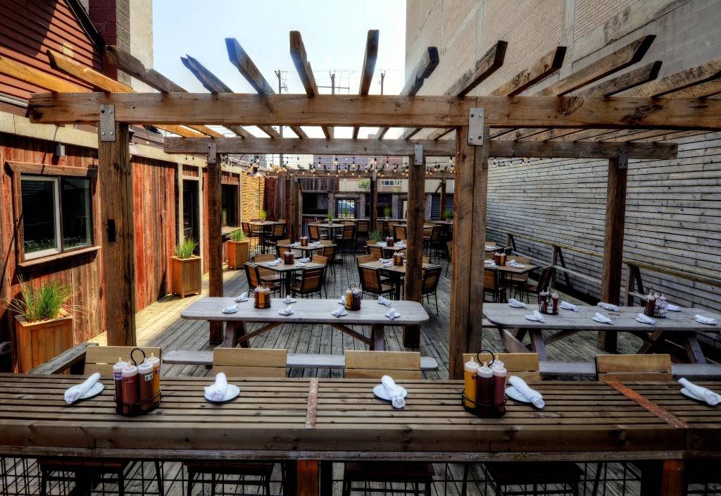 Smoke Shack | restaurant | 332 N Milwaukee St, Milwaukee, WI 53202, USA | 4144311119 OR +1 414-431-1119