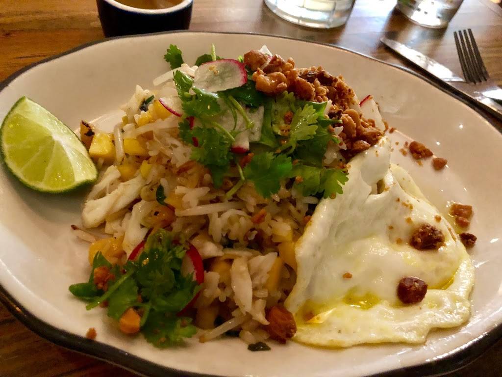 Millies Spring Valley | restaurant | 4866 Massachusetts Ave NW, Washington, DC 20016, USA | 2027335789 OR +1 202-733-5789