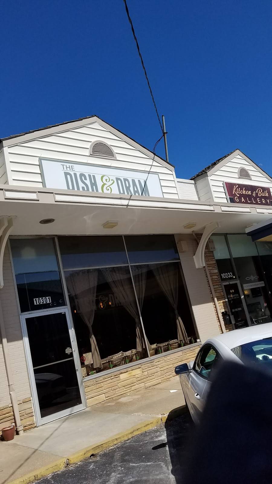 The Dish & Dram | restaurant | 10301 Kensington Pkwy, Kensington, MD 20895, USA | 3019624046 OR +1 301-962-4046