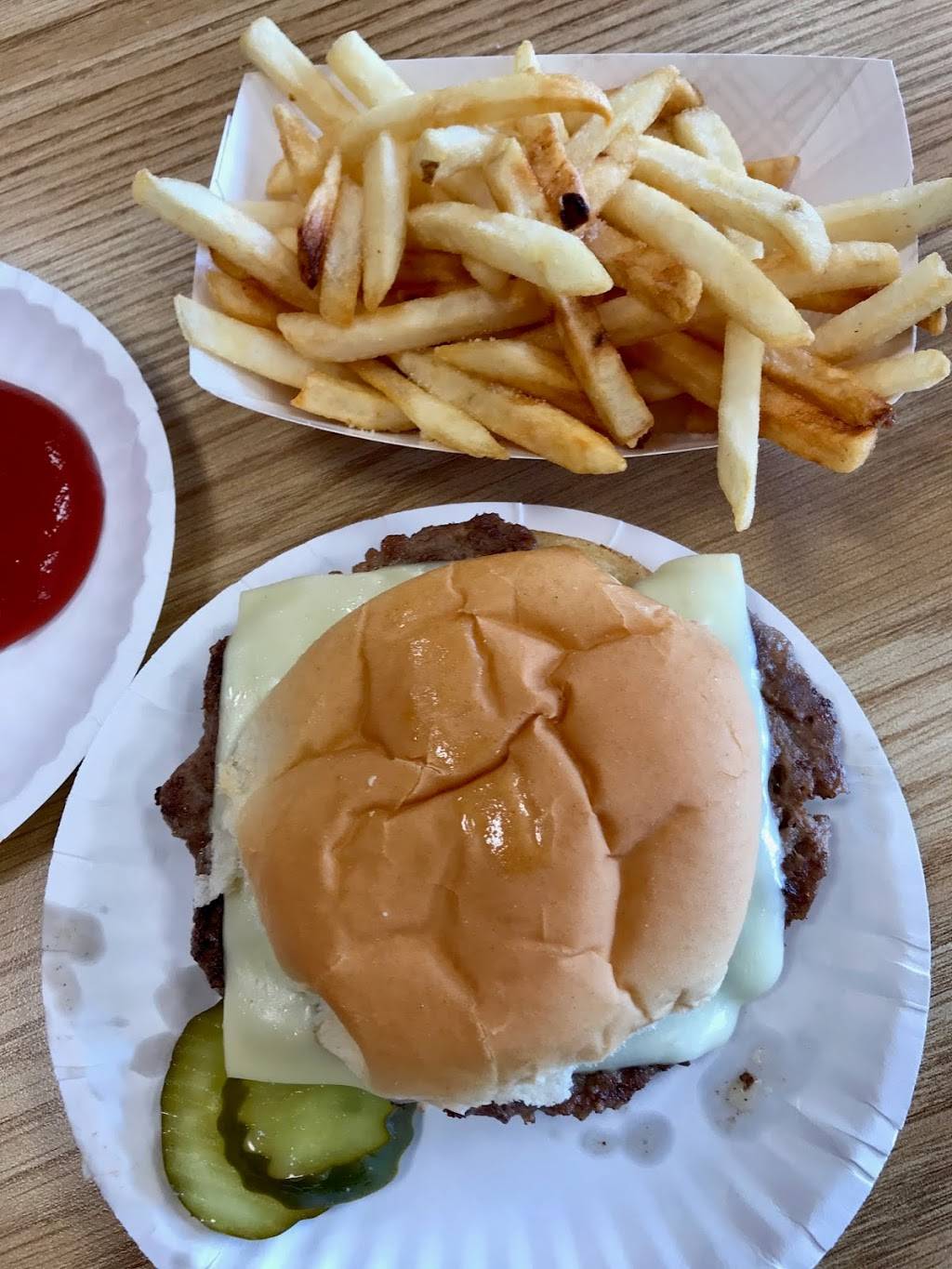 Dairy Circus | restaurant | 178 Sacandaga Rd, Scotia, NY 12302, USA | 5186319565 OR +1 518-631-9565