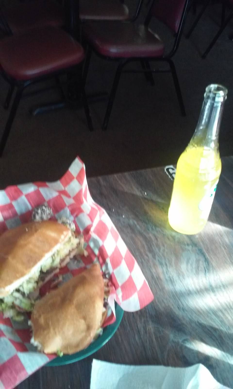 Taqueria Selena | restaurant | 8327 Fairforest Rd, Spartanburg, SC 29303, USA | 8645861477 OR +1 864-586-1477