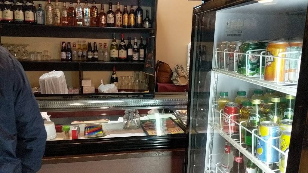 Bombay Grill Restaurant | restaurant | 1070, 32 Stone Church Rd E #32, Hamilton, ON L8W 3K8, Canada | 9053850888 OR +1 905-385-0888