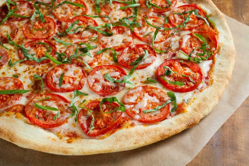 Lovebug Pizza | restaurant | 4902 Topanga Canyon Blvd, Woodland Hills, CA 91364, USA | 8188059313 OR +1 818-805-9313