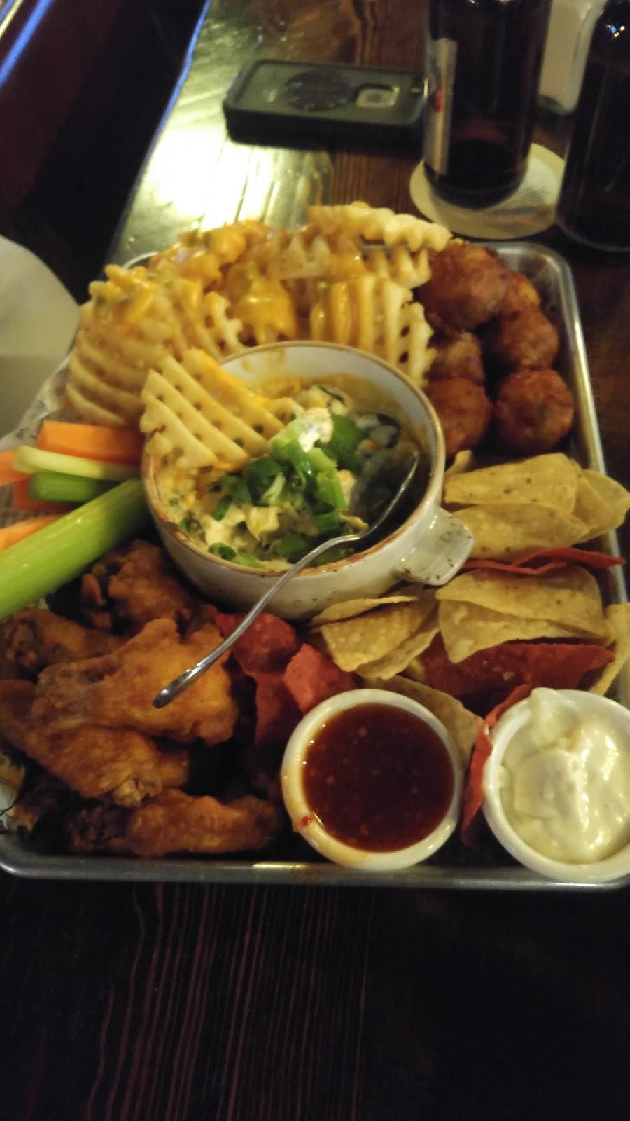 Fionn MacCools | restaurant | 3295 Fairview St Unit #9, Burlington, ON L7N 3N9, Canada | 2892930124 OR +1 289-293-0124