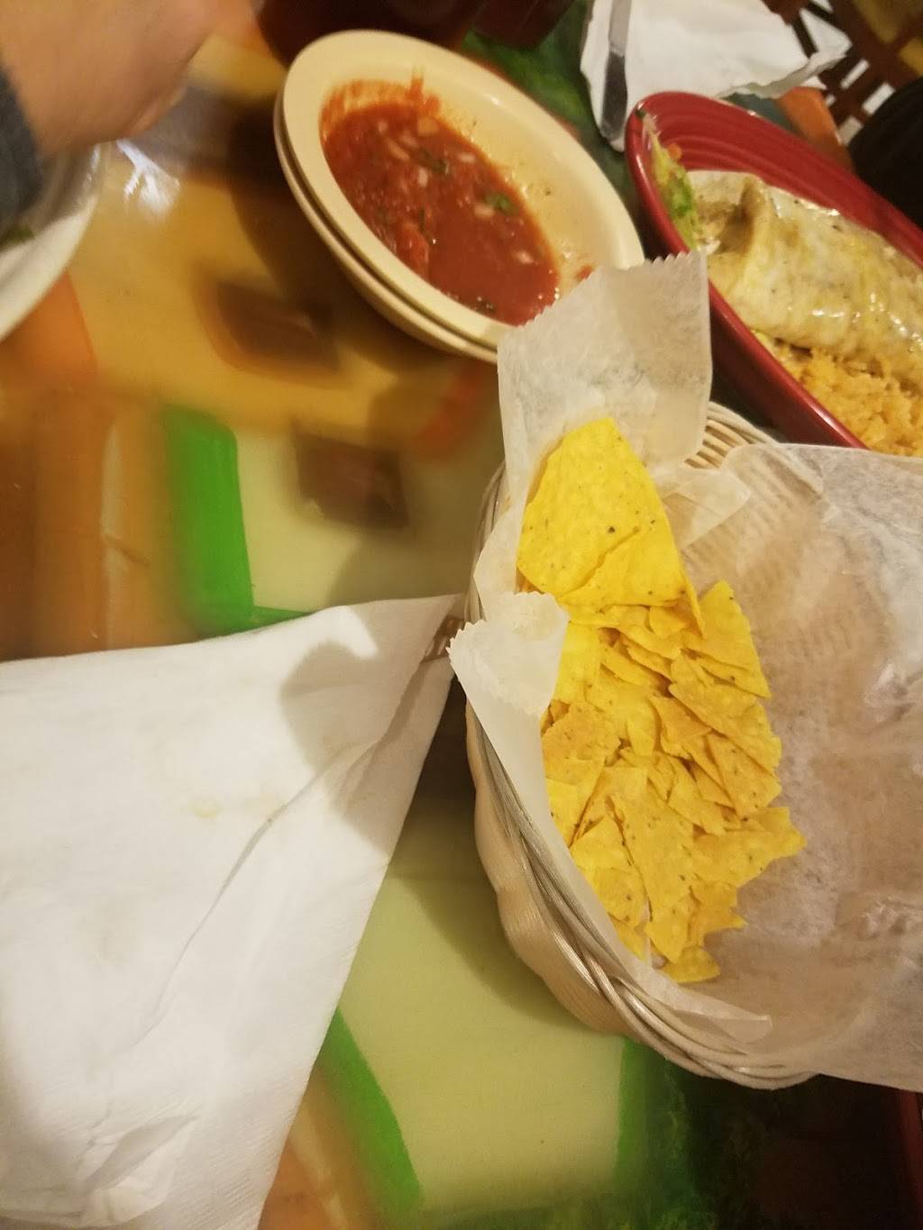 Puerto Vallarta Restaurant | restaurant | 4214 Charlestown Rd #4, New Albany, IN 47150, USA | 8129453588 OR +1 812-945-3588