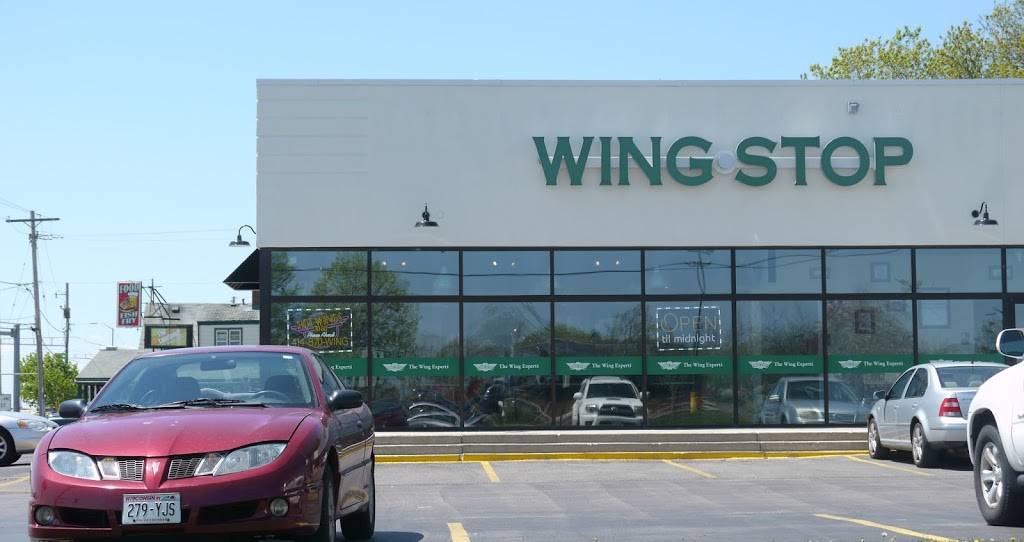 Wingstop | restaurant | 2300 E Layton Ave, St Francis, WI 53235, USA | 4148709464 OR +1 414-870-9464