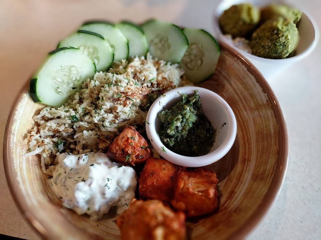 Zoës Kitchen | restaurant | 5248 University Pkwy, Sarasota, FL 34201, USA | 9412563460 OR +1 941-256-3460