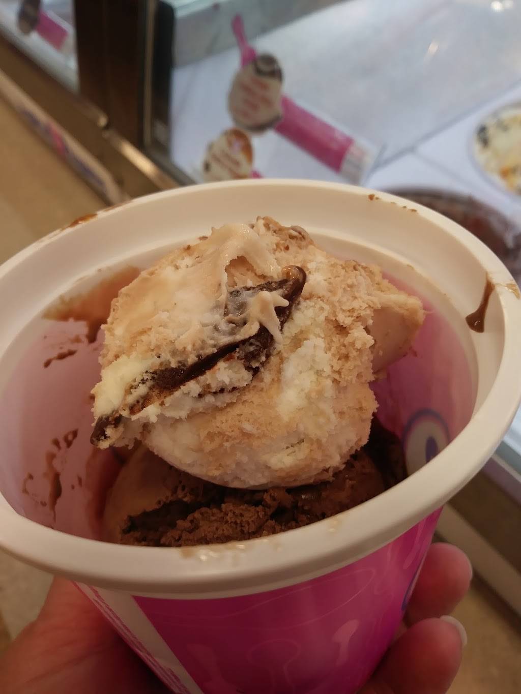 Dunkin Donuts | cafe | 3934 49th St N, St. Petersburg, FL 33709, USA | 7274829689 OR +1 727-482-9689