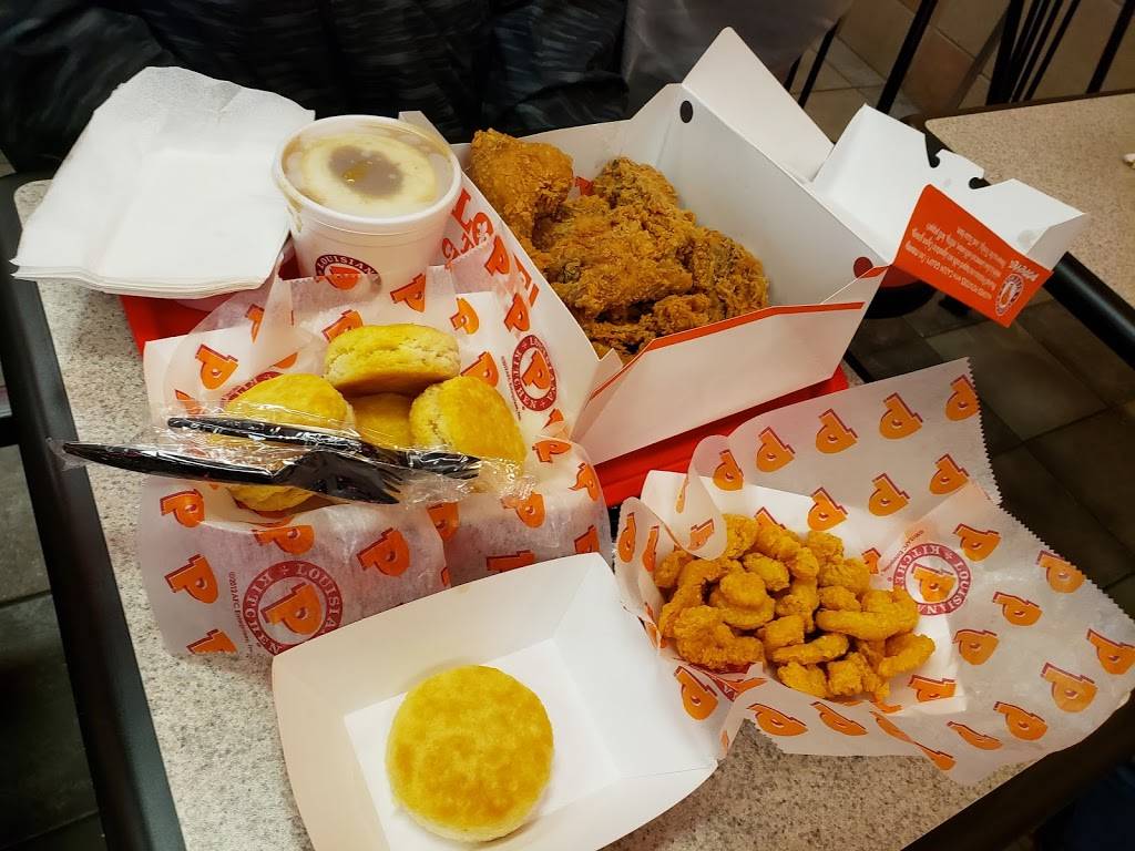 Popeyes Louisiana Kitchen | restaurant | 3785 S Las Vegas Blvd, Las Vegas, NV 89109, USA | 7022620820 OR +1 702-262-0820