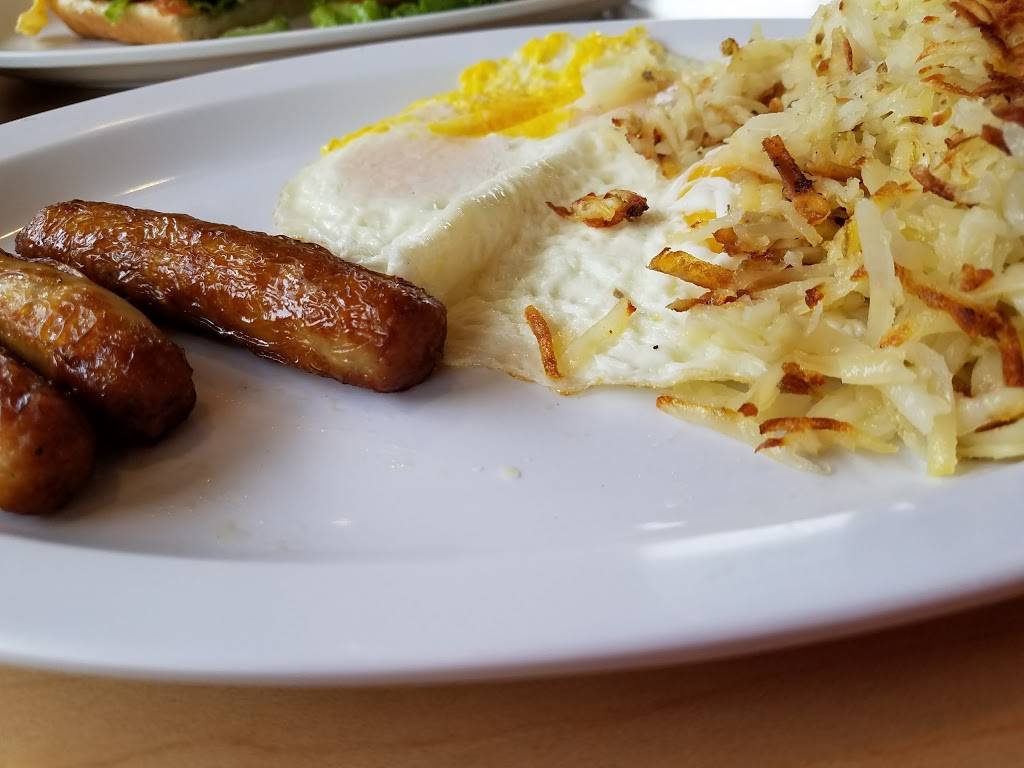 Tams Burgers | restaurant | 5639 Mission Boulevard, Riverside, CA 92509, USA | 9516824172 OR +1 951-682-4172