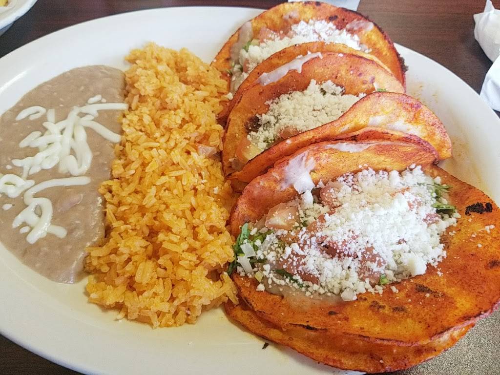 Cafe de Siempre | restaurant | 5050 Jimmy Carter Blvd suite 350, Norcross, GA 30093, USA | 6787407597 OR +1 678-740-7597